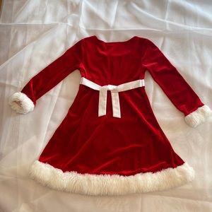 Ashley Ann girls Santa Claus dress size 6.  Machine washable.  Faux fur.